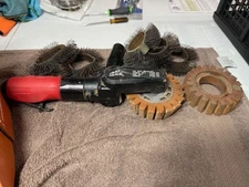 SNAP ON TOOLS CRUD THUG Removal Air Powered Tool With Many Extra's