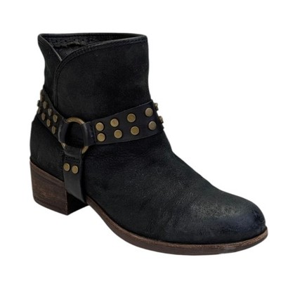 UGG Darling Suede Harness Boots GUC $189 Size 6.5  S3770