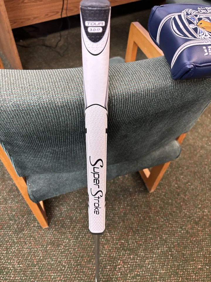 Putter Odyssey Jailbird Ai-One Cruiser 38" Foto 3 de 4