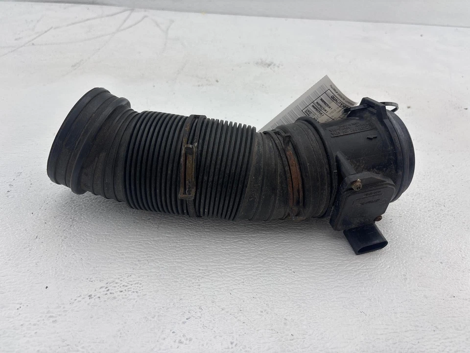 2001-2002 Audi S4 датчик массового расхода воздуха оригинальный 06C133471A - Изображение 3 из 4