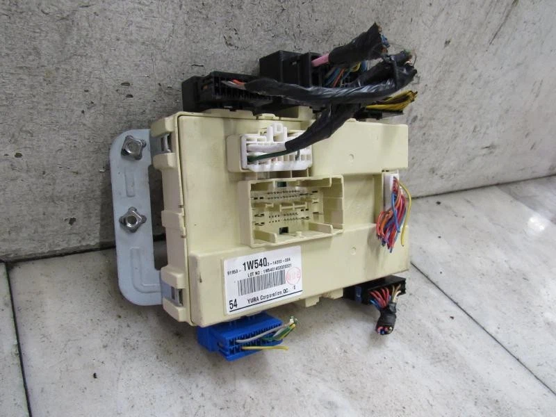 KIA RIO 2014 caja de fusibles cabina 91950-1W540 Foto 3 de 4