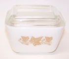 Vintage Pyrex Sandalwood #501 Refrigerator Dish W/ Lid ~ Rare HTF  MINTY!