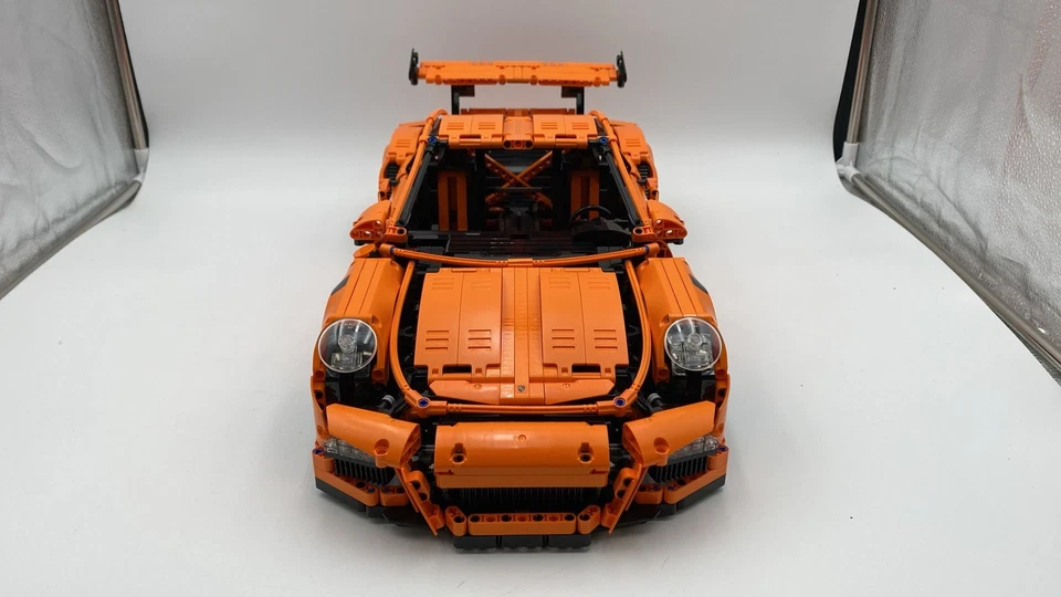 LEG42056 Lego Porsche 911 GT3 RS 1/8 - Immagine 2 di 4