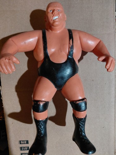 1985 King Kong Bundy WWF Wrestling Superstars 8 LJ...
