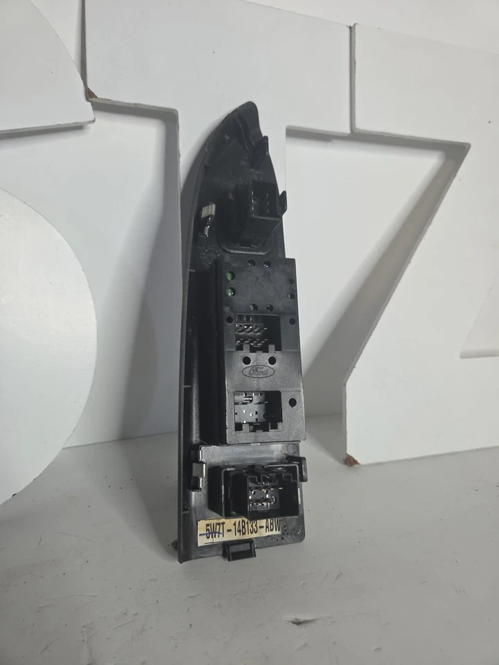 Interruptor de ventana de controlador MERCURY MARAUDER/GRAND MARQUIS NEGRO Foto 3 de 3