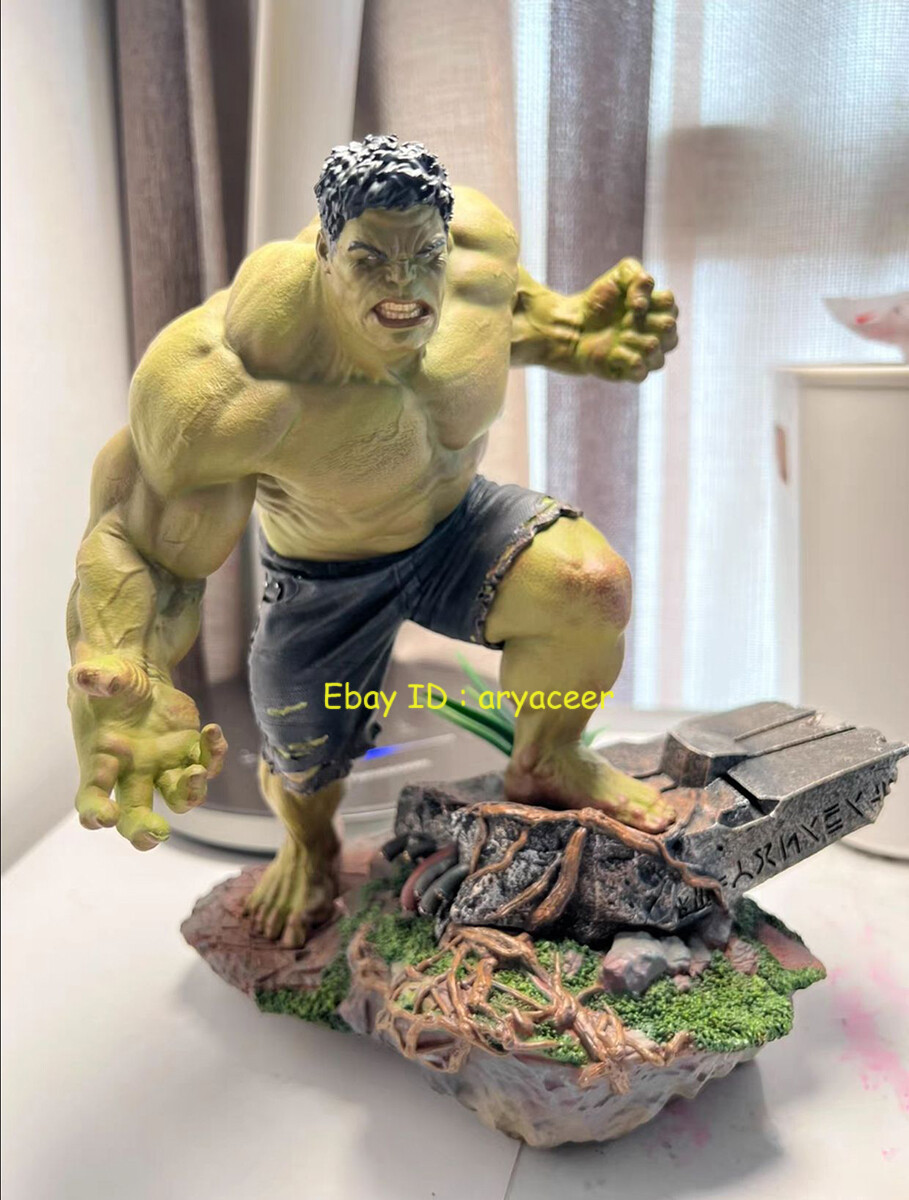 Iron Studios Avengers Infinity War 1/10 Hulk Collectible Figure