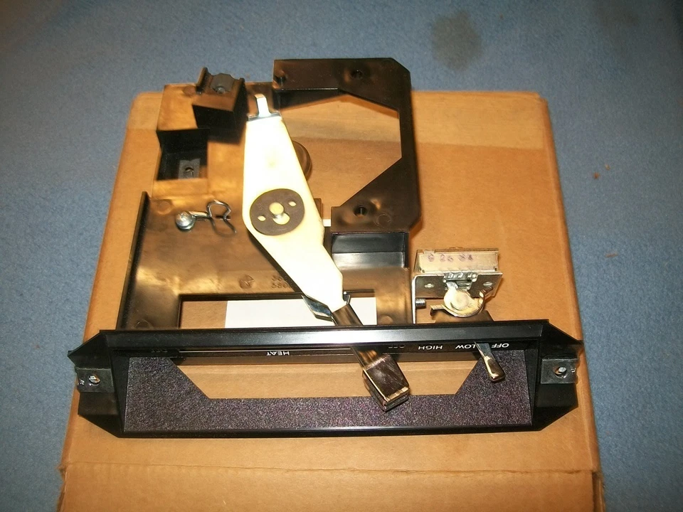 Nuevo de Lote Antiguo MoPar 1972-1980 Dodge Truck D100 W100 Power Wagon Ramcharger Control de Calefacción Foto 3 de 3