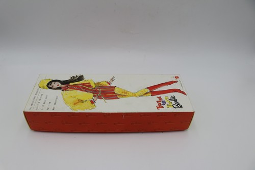 NIB Mattel Twist ‘n Turn Barbie 1967 Reproduction 18941 - Imagen 6 de 7