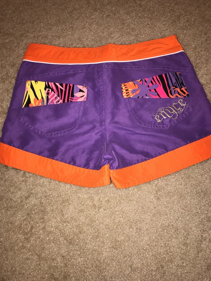 女童短裤 12 码全新 — 第 3/3 张图片