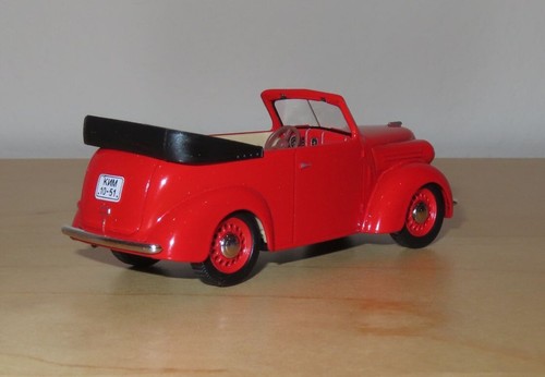 1/43 KIM-10-51 convertible cabriolet model red Hongwell Russian car Наш Автопром - Picture 5 of 6