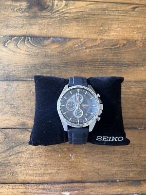 Seiko Essentials SSB325 44mm Stainless Steel Case Men's Watch