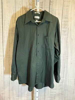 Van Heusen Men's Dress Shirt Green 16 1/2 34/35 Christmas Satin