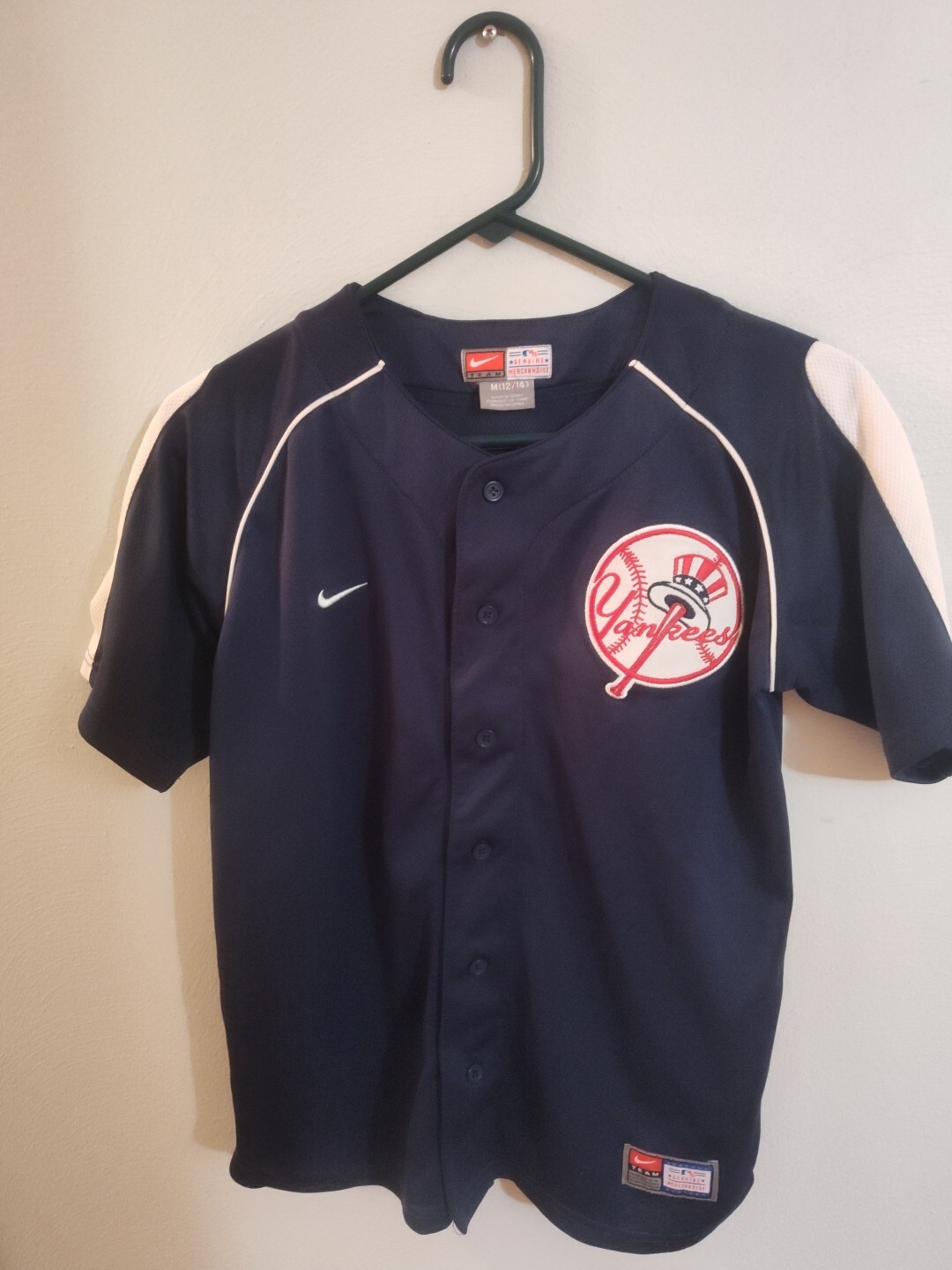 NY Yankee Boys Nike  Medium