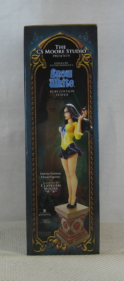 CS Moore Snow White Ruby Edition Statue 133/300 Clayburn Moore NEW SEALED - Image 3 of 4