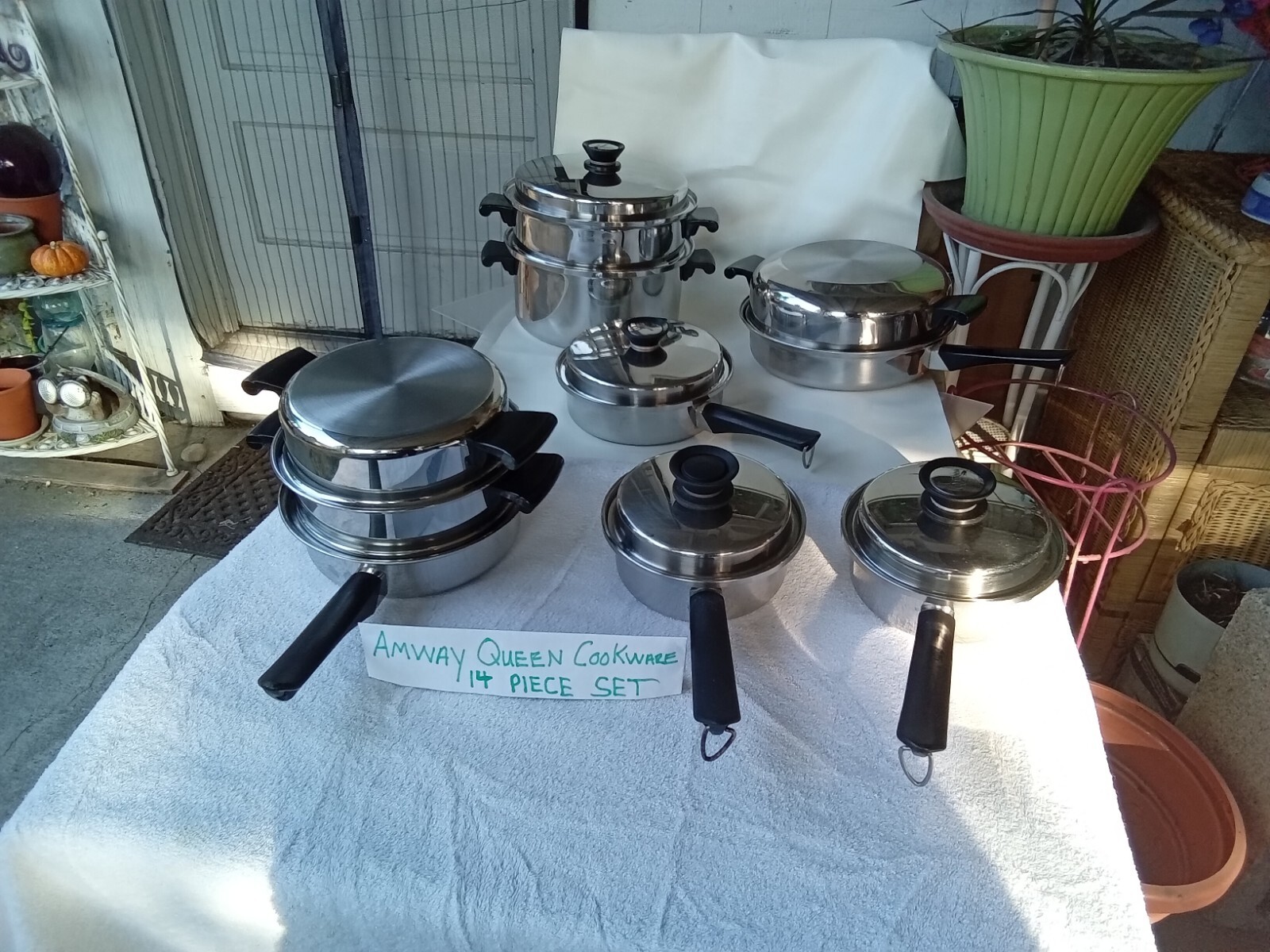 AMWAY QUEEN COOKWARE 18/18 S/STEEL 14 PC STOCK SKILLET SAUCE 2 INSERTS