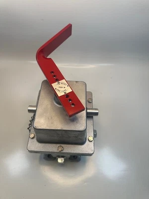 Förderkomponenten RS2 Safety Stop Control Industrieanlagen NEMA 4X - Bild 1 von 4