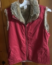 Vintage Reversible The GAP Vest Solid Red Cotton Canvas w Faux Fur Lining Sz M