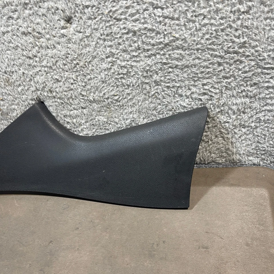 Chrysler 300 2011-2023 lado del conductor panel de consola central moldura OEM CUERO LH Foto 3 de 4