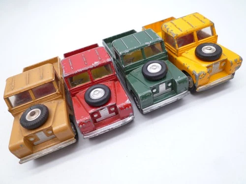 VINTAGE CORGI TOYS 438 406S GIFT SET LAND ROVER 109" WB LOT  x4 ISSUED 1960s