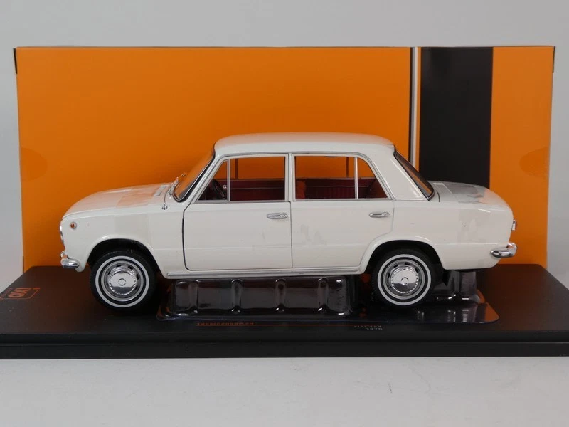 IXO Fiat 124 1970 1/18 18CMC205OP.24 - Immagine 3 di 3