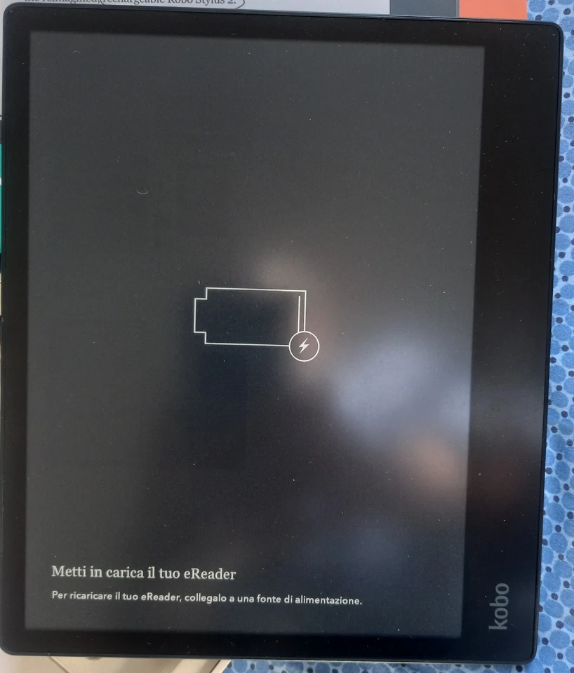 Rakuten Kobo Elipsa 2E lettore e-book reader Touch screen 32 GB Wi-Fi Nero - Immagine 2 di 4