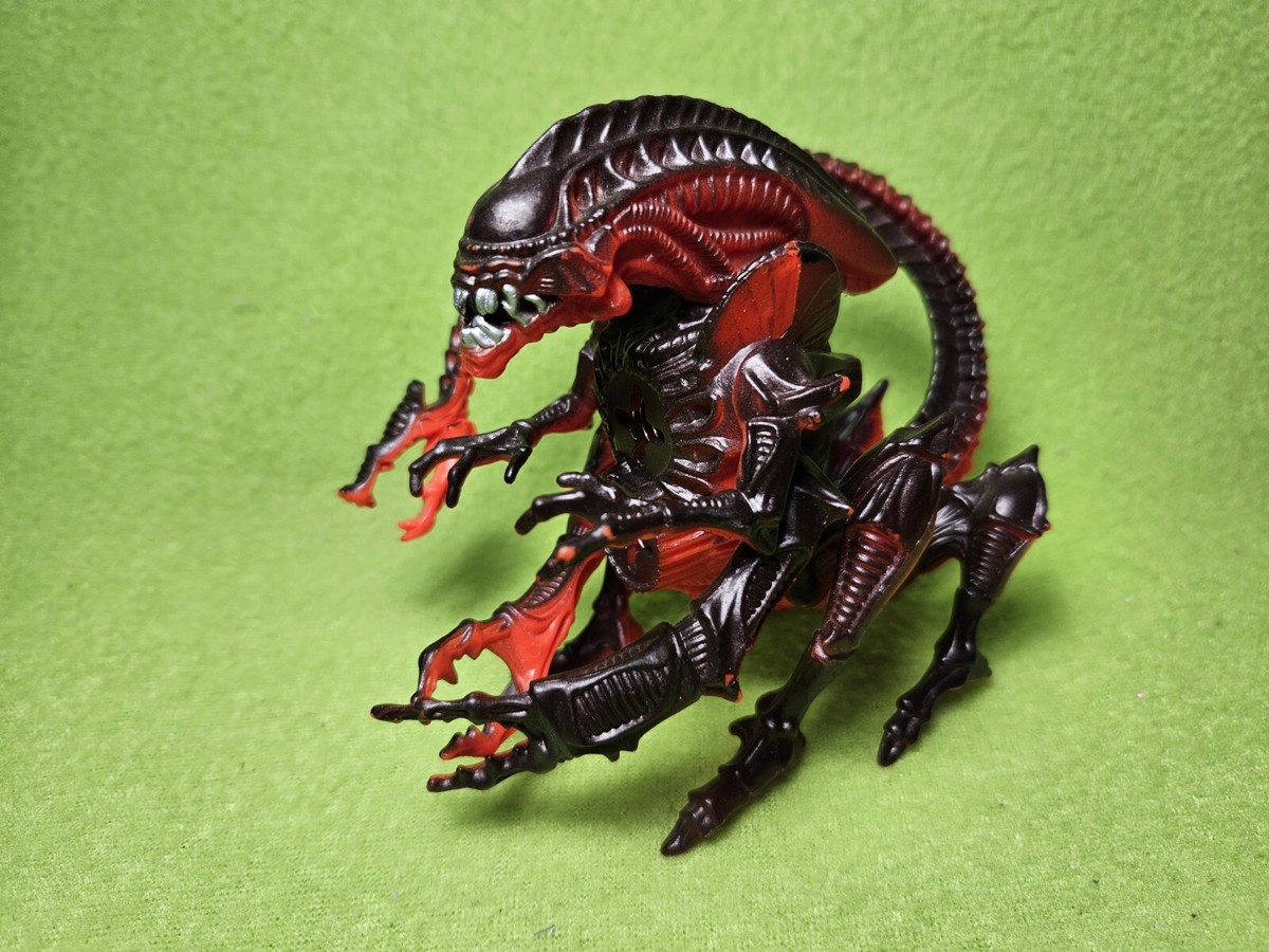 Vintage 1993 Aliens Killer Crab 5