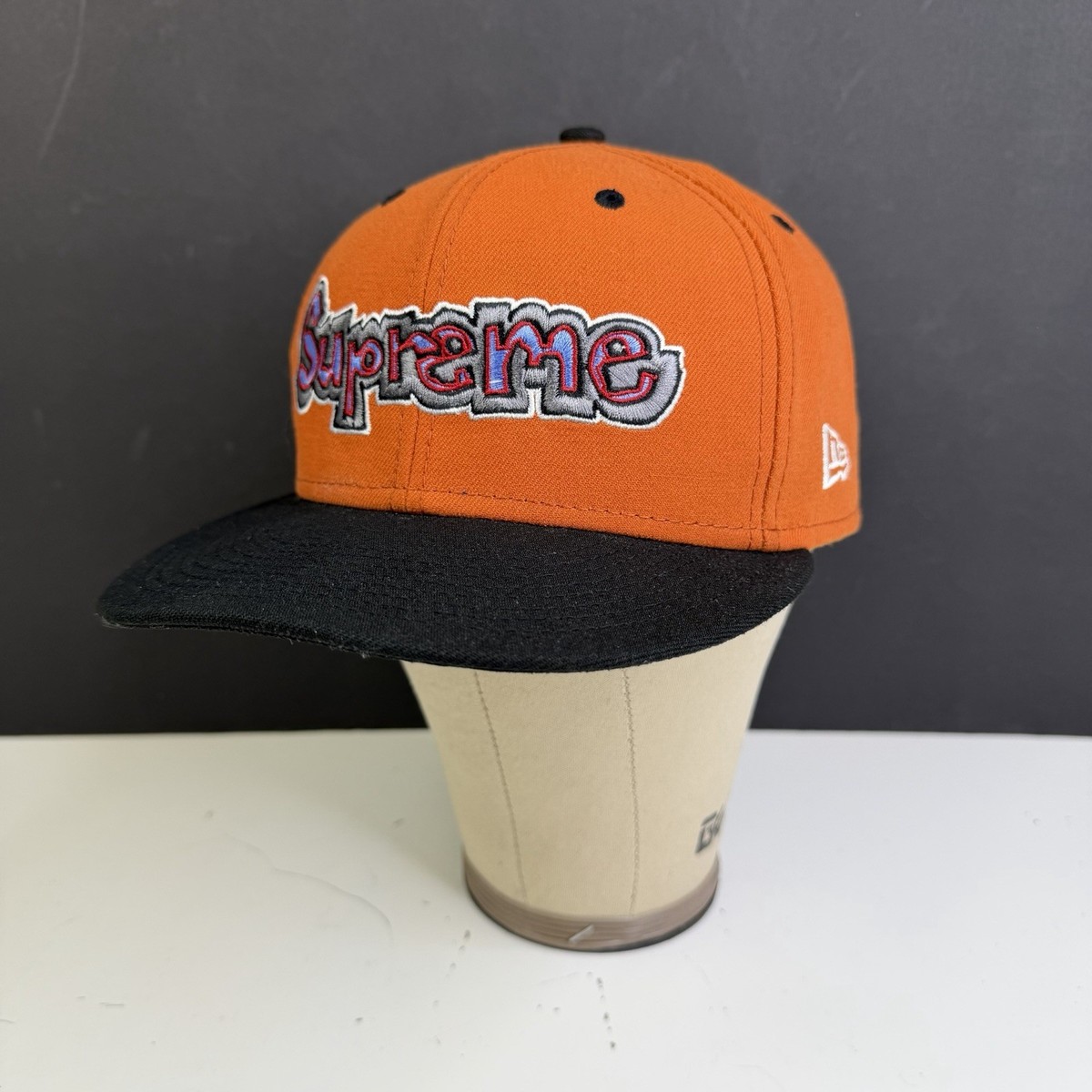 New Era × Supreme Supreme Gonz Logo Fitted Hat Size 7 1/2 Burnt