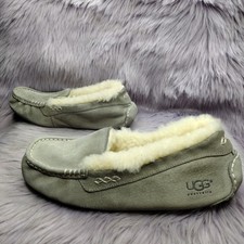UGG Ansley Slip On Moccasin Slippers Womens Size 8 Grey 3312