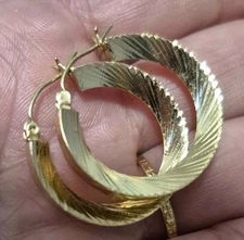 14K Solid Yellow Gold Dainty Ruby CZ Flower Huggie Hoop Earrings Small 12.5MM