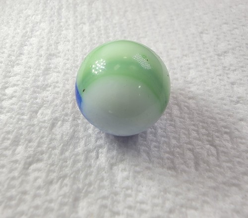 Vintage Marble King Tri-Color Rainbow .66 Inches Very Good Condition - Picture 3 of 10