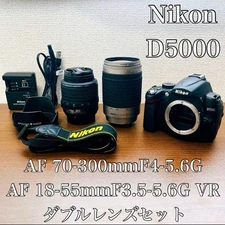 Nikon D5000 DSLR Camera w/ 18-55mm VR & 70-300mm Lenses Working Tested