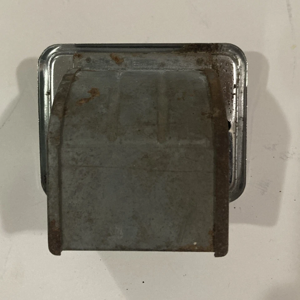 Studebaker Ashtray Hawk Lark 1958-64 - Set of 2 - Fair Condition - Image 3 of 4