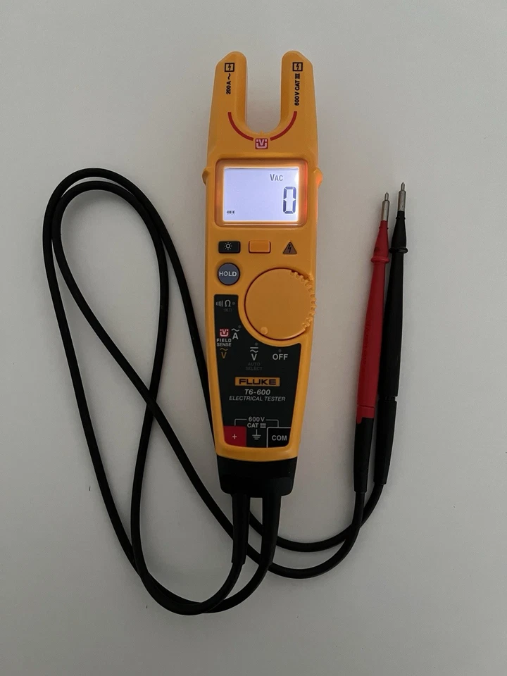 Fluke T6-600/Eu Hand-Multimeter, Digital, Cat III 600 V - Bild 2 von 4