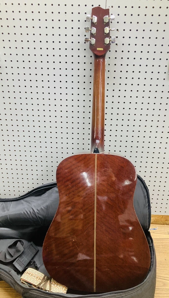 Fender F-220SB Acoustic Guitar With Soft Case - Image 2 of 4