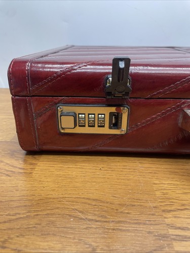 Vintage Presto Eel Skin Leather Maroon Burgundy Red Attache Briefcase - Picture 12 of 17