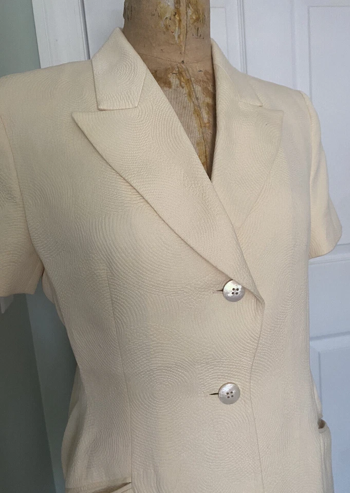 Mujer GIVENCHY Falda Traje Blazer Chaqueta Talla EU 42,38 Estados Unidos 6,10 Marfil Manga Corta Foto 3 de 4