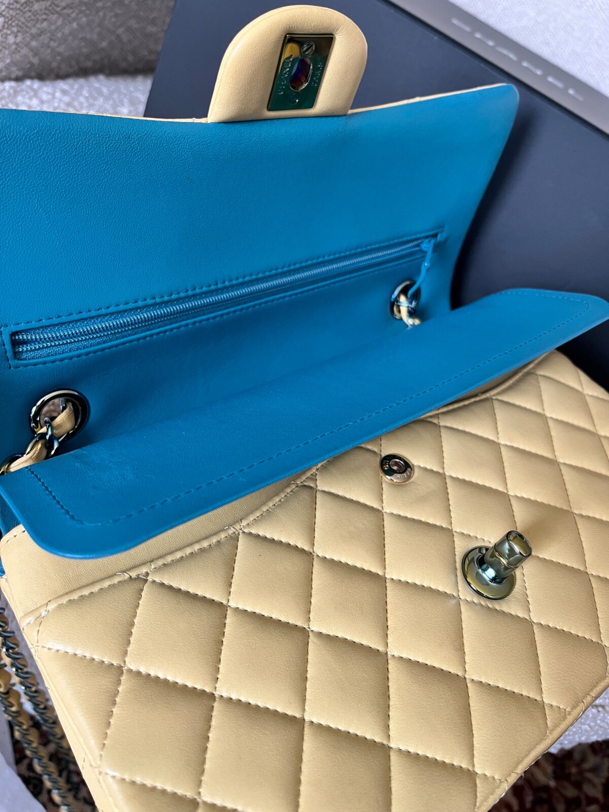 Chanel medium lambskin classic double flap bag 21P p… Gem