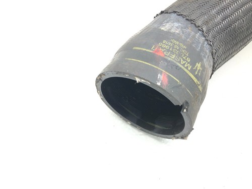 2017-2020 MASERATI LEVANTE RIGHT TURBO INTERCOOLER AIR INTAKE HOSE PIPE OEM. - Picture 7 of 8