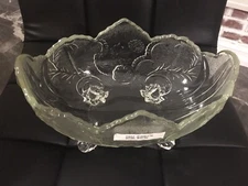 VINTAGE JEANETTE FOOTED OVAL GLASS BOWL