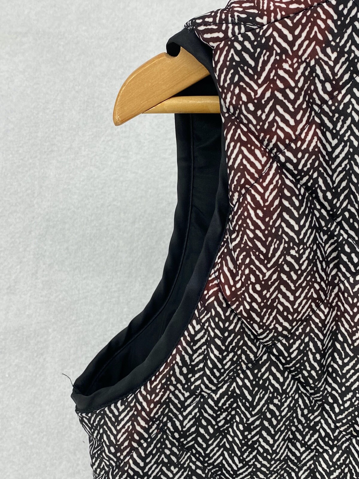 San Joy L Vest Full Zip Lined EUC (W4065-F1)