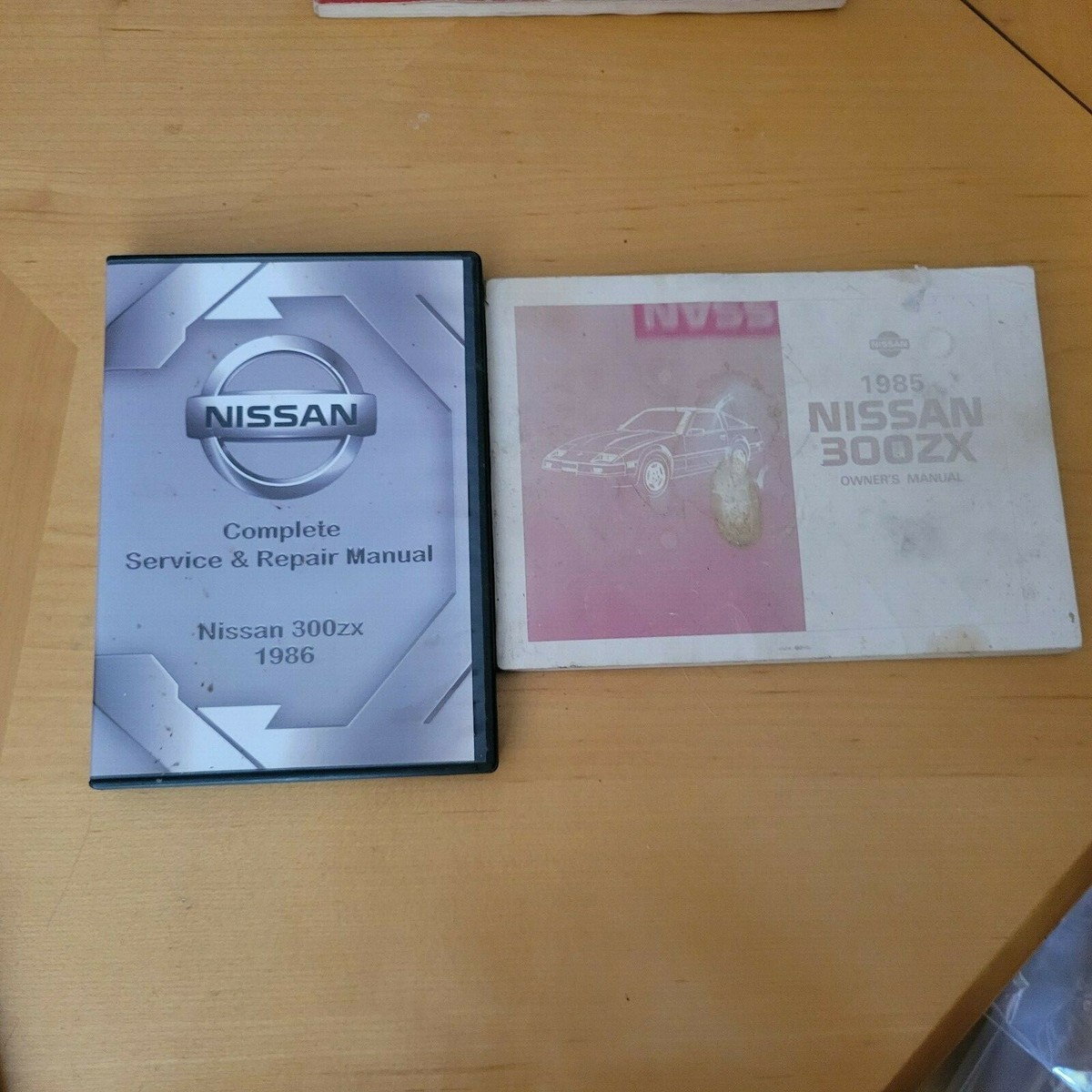 1985 Nissan 300 zx owners manual book and CD service manual combo