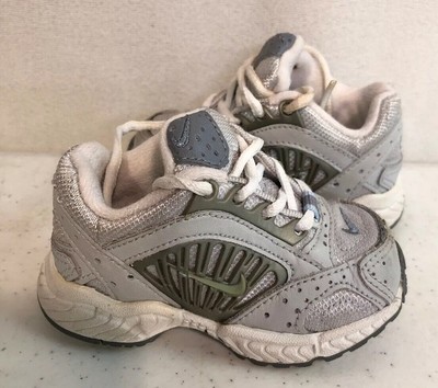 infant nike shoes