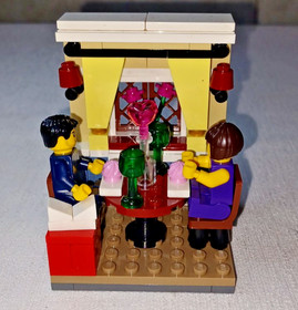 40120 LEGO Valentines Day Dinner &ndash; 100% Complete w Instructions+Box 2015