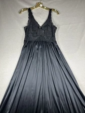 Shadowline Nightgown Lace Bodice Maxi Women's S Sleeveless 51” Long Black