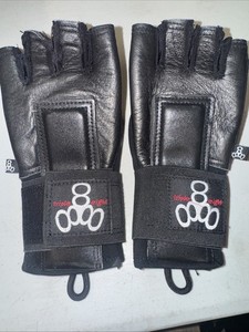 Triple Eight Hired Hands Fingerless Gloves Size M Leather Wrist Guards