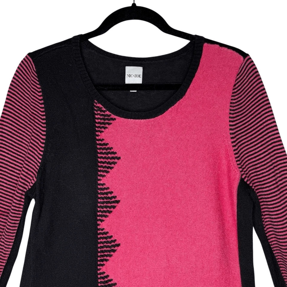 Suéter Nic+Zoe Ángulo Exterior Rosa Fresa y Negro Preppy Talla L Foto 3 de 4