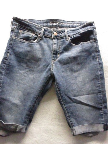 modern skinny denim shorts roll 