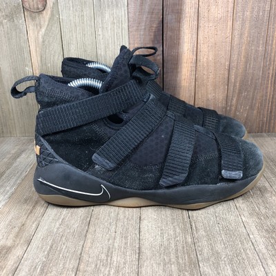 lebron strap basketball shoes