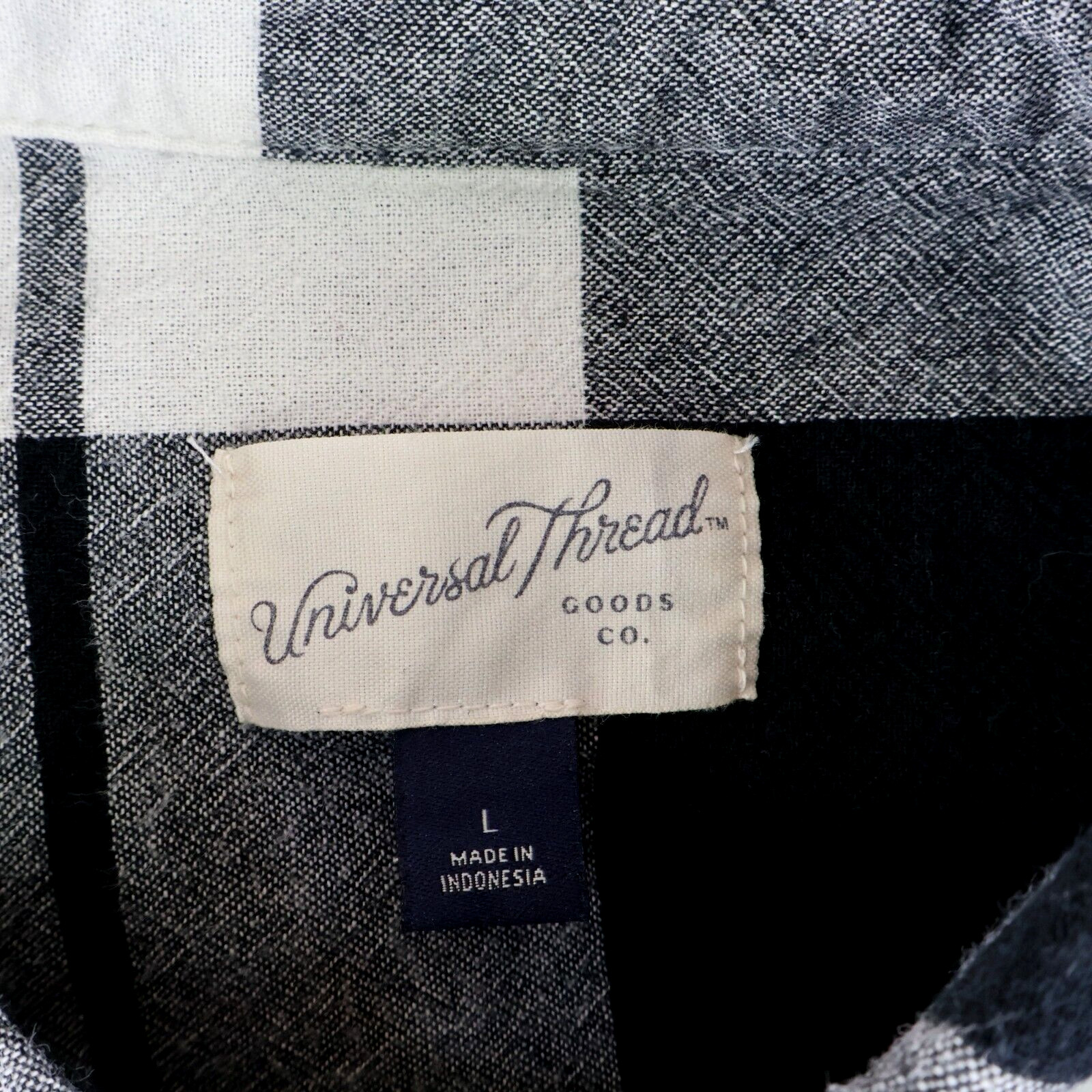 Universal Thread Shirt Plaid Button Up Womens L B… - image 7