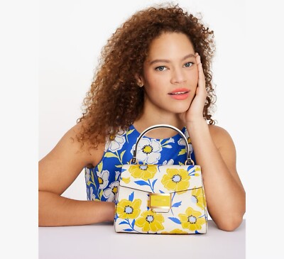 ☂️?Kate spade Katy Sunshine Floral Textured Leather SMALL Top 